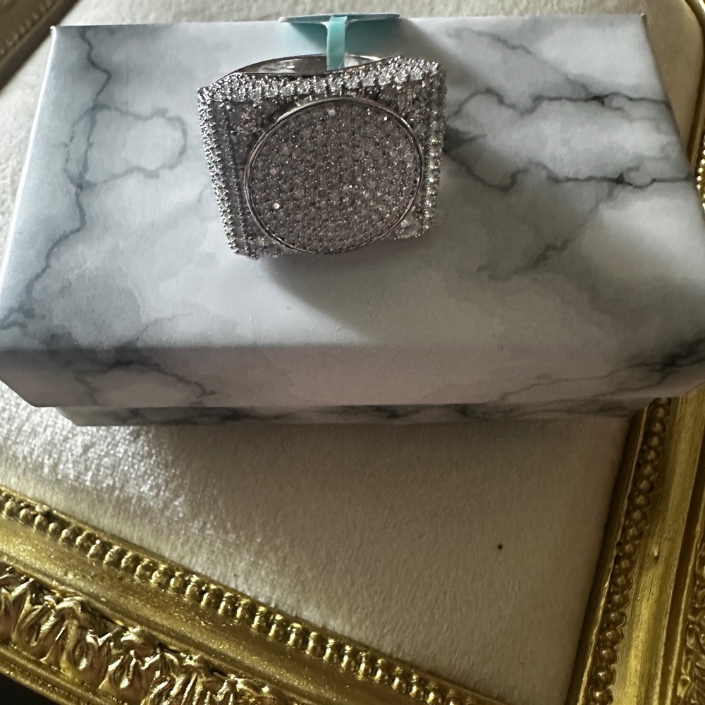Silver 925 VVSD 7.68ctw Genuine Moissanite Ring